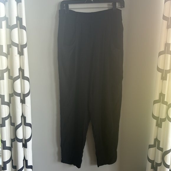 NWT Eileen Fisher petite Silk Georgette Crepe Black Pants Pockets Tapered Ankle - Picture 8 of 13